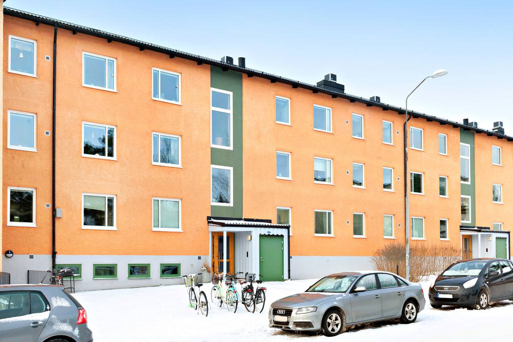 Byte av lampor & installation av rörelsevakt BRF. Upplands Väsby Odenslunda